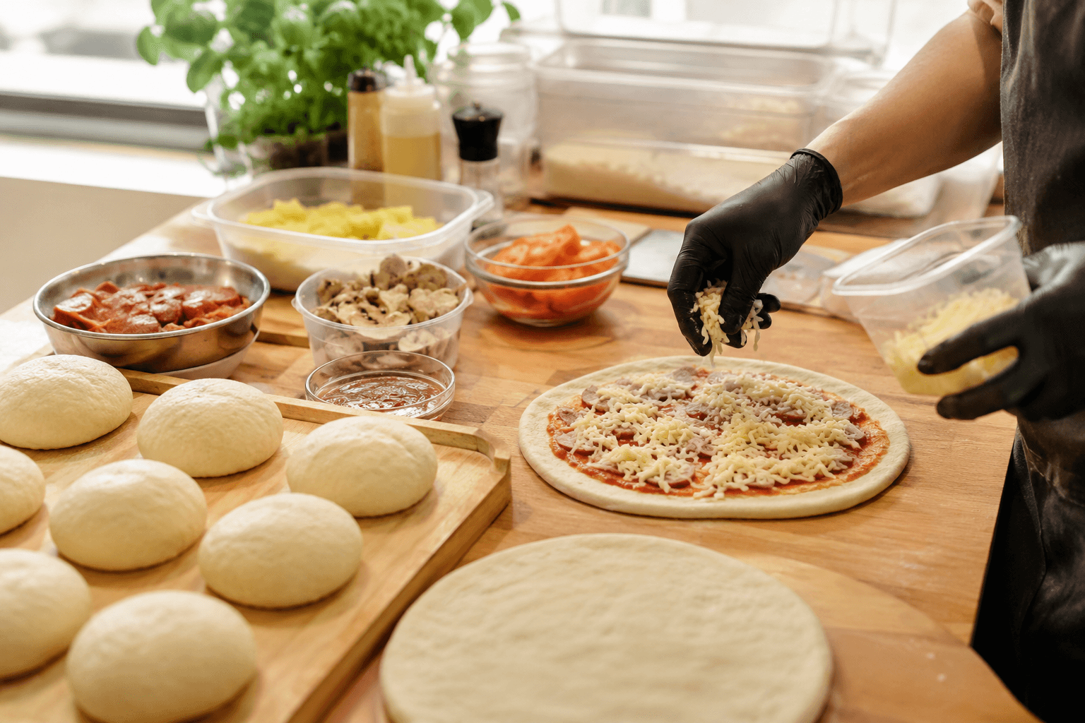 modal awal usaha pizza rumahan
